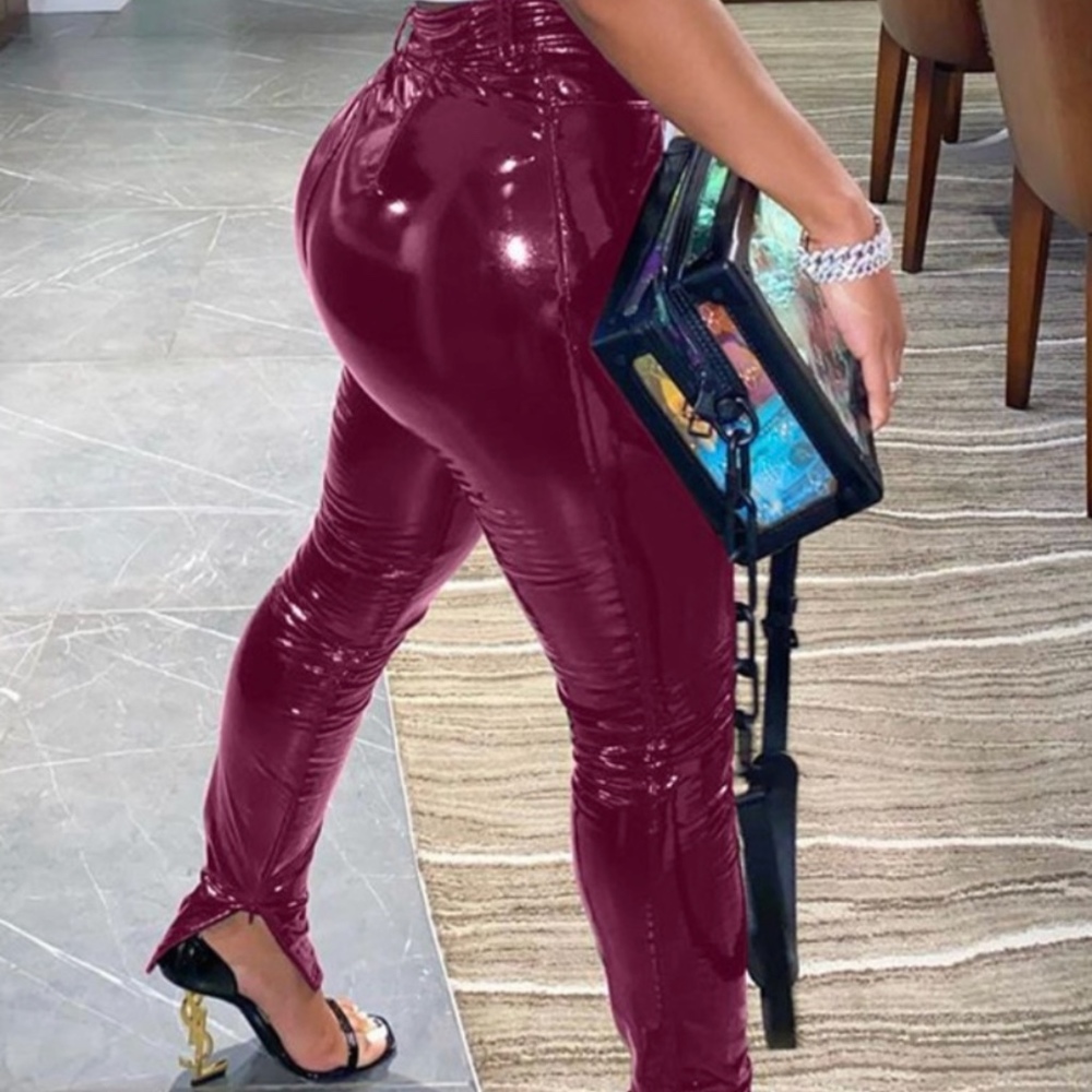 Meet your Posher, Senequa